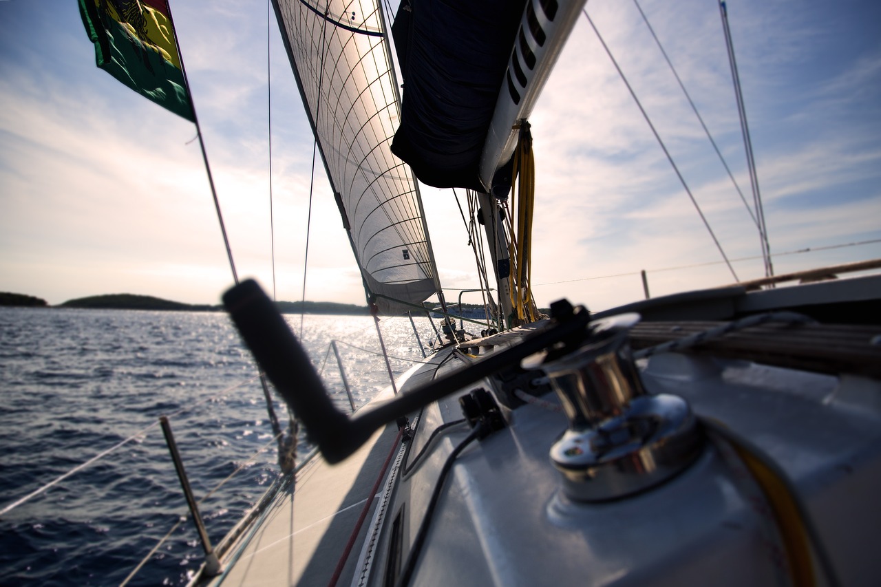 Boatsharing con MedBoat: Prenotazioni Intelligenti per Navigare Tutto l’Anno